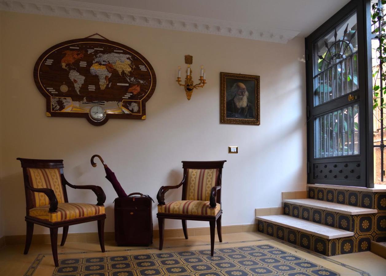 Hotel Regal House Roma Capucci 6 Zewnętrze zdjęcie