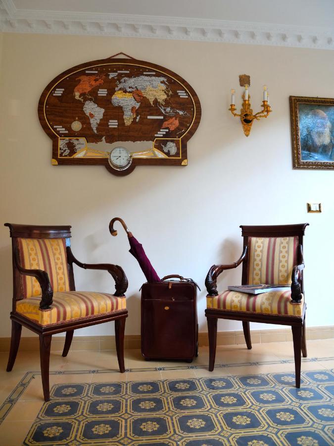 Hotel Regal House Roma Capucci 6 Zewnętrze zdjęcie