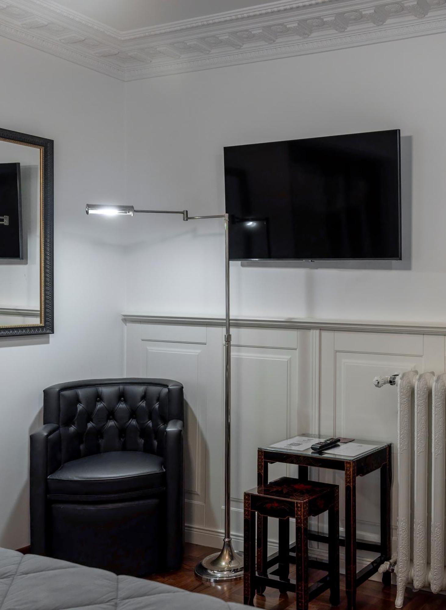 Hotel Regal House Roma Capucci 6 Zewnętrze zdjęcie