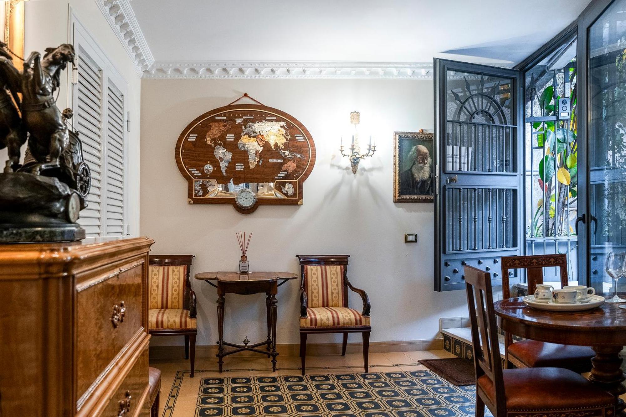 Hotel Regal House Roma Capucci 6 Zewnętrze zdjęcie
